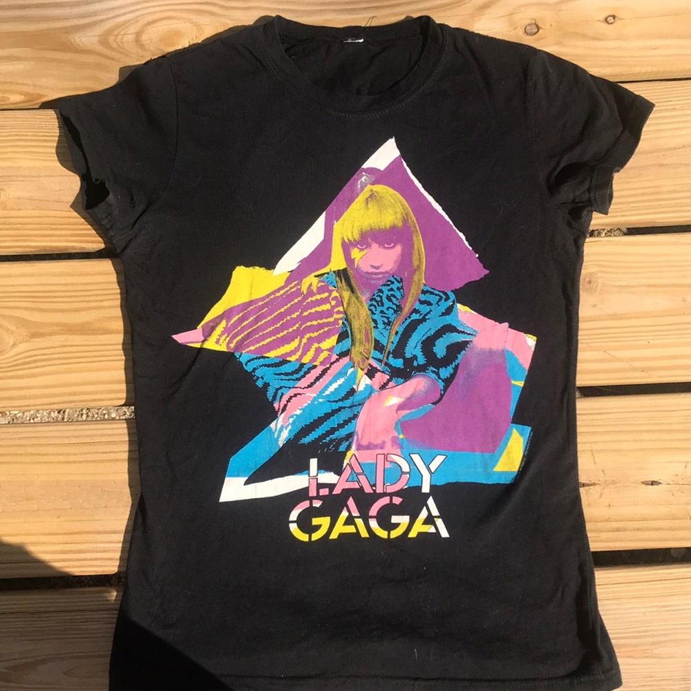 Lady Gaga tee shirt